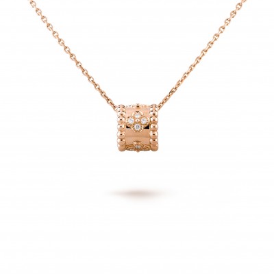 VAN CLEEF ARPELS PERLÉE CLOVERS PENDANT - ROSE GOLD, DIAMOND  VCARO2EE00